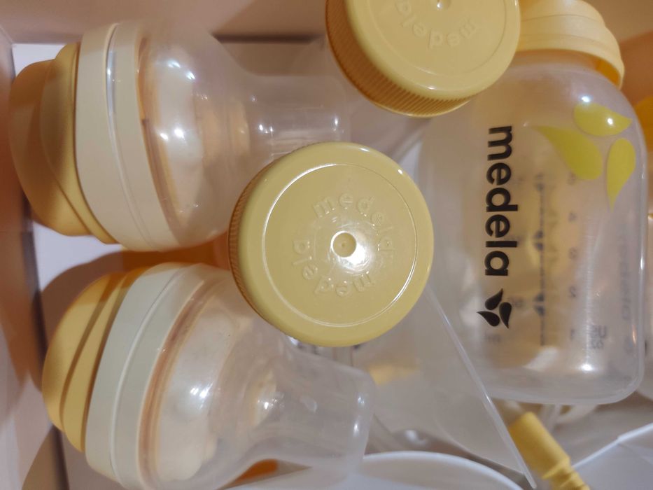 Продавам SWING FLEX двуфазна електрическа помпа Medela + ЧАСТИТЕ