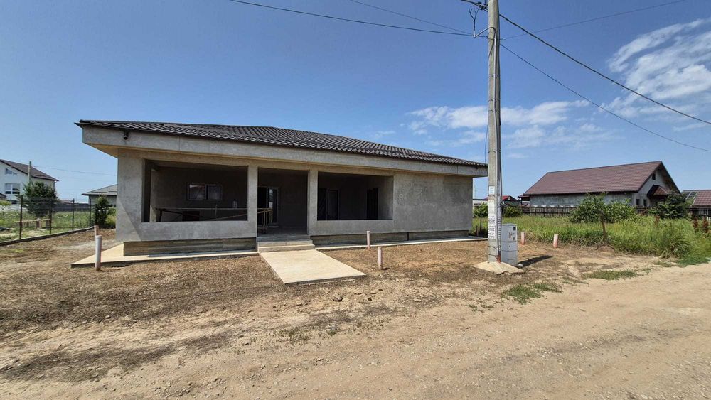 De vanzare teren + casa pe structura metalica la gri   - Com. Berceni