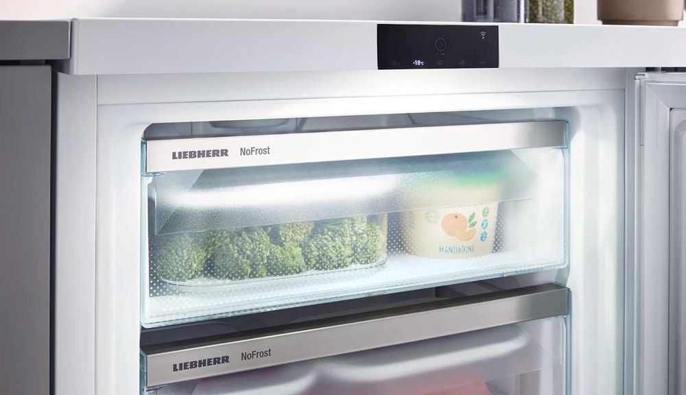 Liebherr - Congelator cu SmartFrost