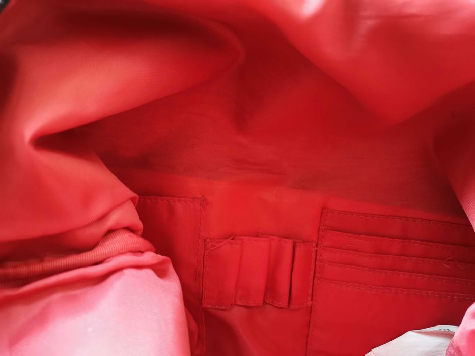 Голяма чанта с дълга дръжка, раница с арт принт и други