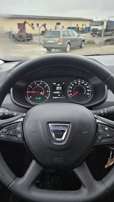 Dacia Logan III (2021) – Unic Proprietar + Revizii la zi