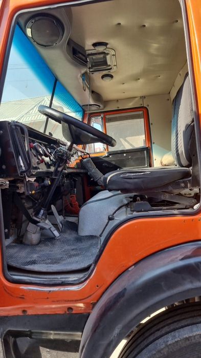 Kamaz 1992 yil ishlap turgan tayyor ishi yoʻq