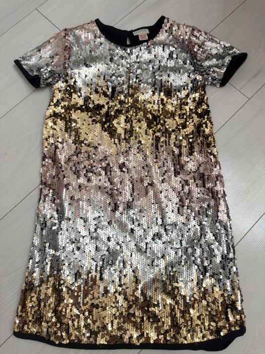 Платье на 8-9-10 л