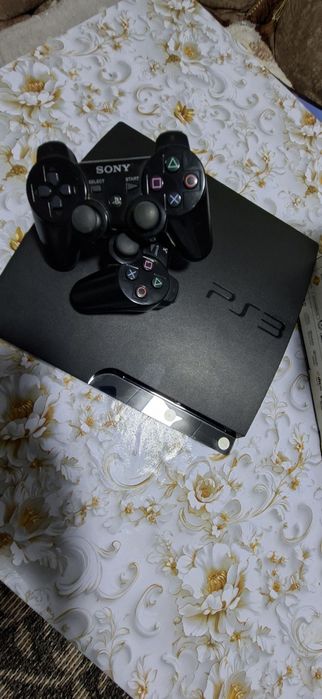 Сотилади плейстейшен 3