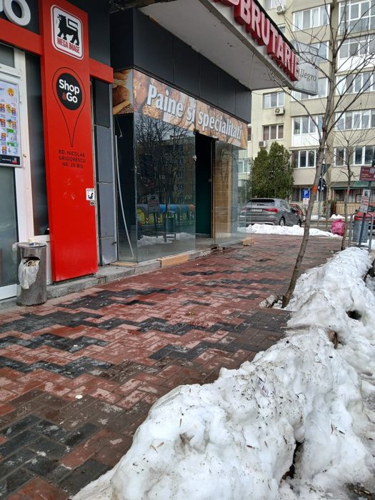 Spatiu de inchiriat bulevardul Nicolae Grigirescu (policlinica Titan)