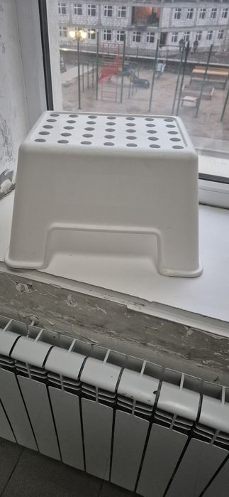 Табурет икеа продам