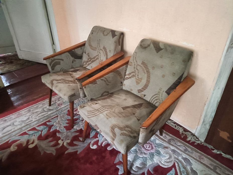 Мебель бу. Винтажные кресла.