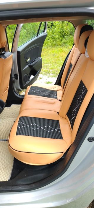 Renault  Megane în stare fff bună, 1,5 DCI, 2011, fără rugina, 212 000 reali, foarte întreținută. 3200 e negociabil în limita bunului simț.