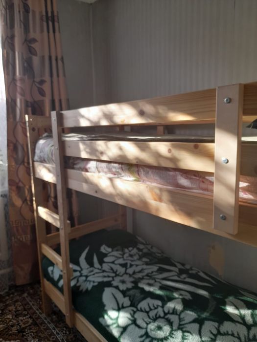 Срочно продам двух ярустную кровать