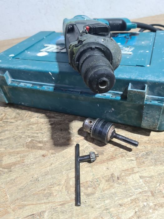 Rotopercutor sds plus Makita HR2470