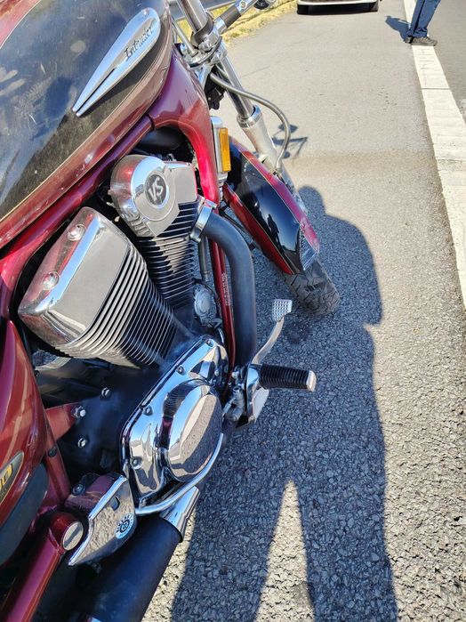 Suzuki Intruder vs1400 AVARIAT