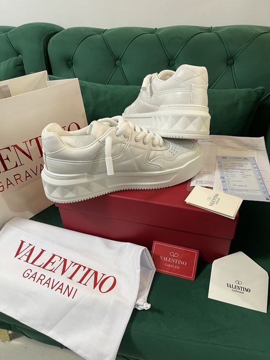 Adidasi Valentino piele naturala 100% Full Box colectie noua Premium