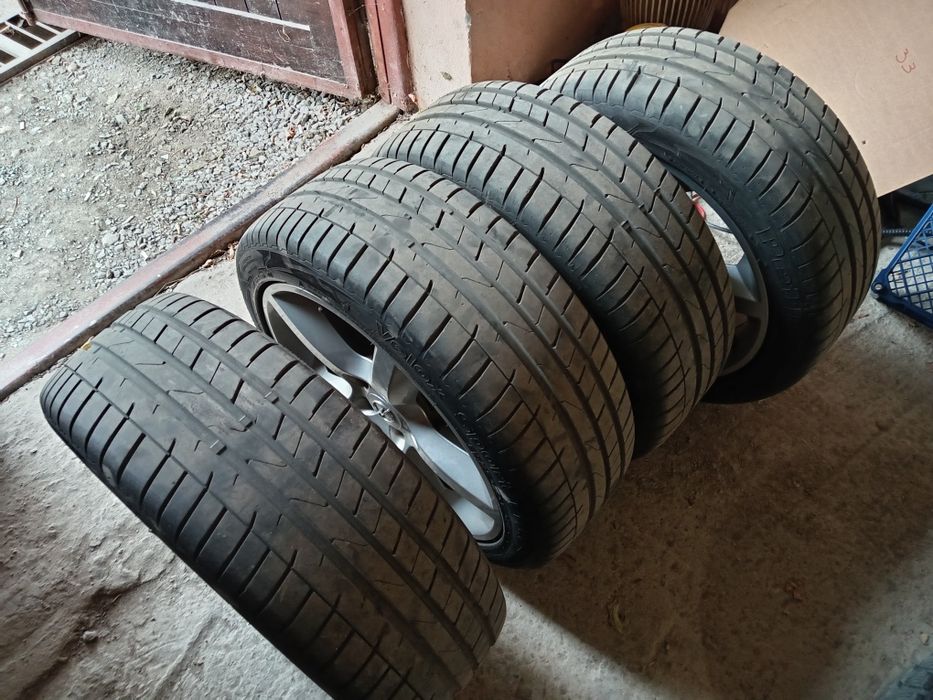 Летни гуми 215/45/17