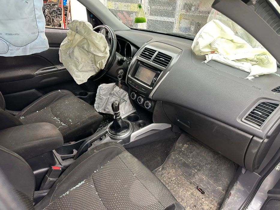 Dezmembrari Mitsubishi ASX 1.8D / 2014
