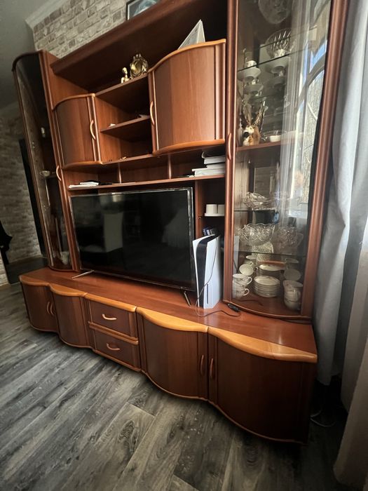 Стенка в гостиную