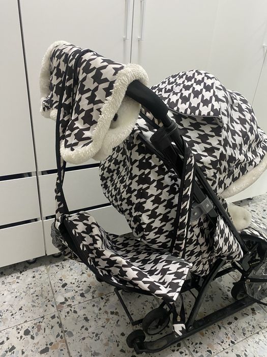 Продаю коляску-сани