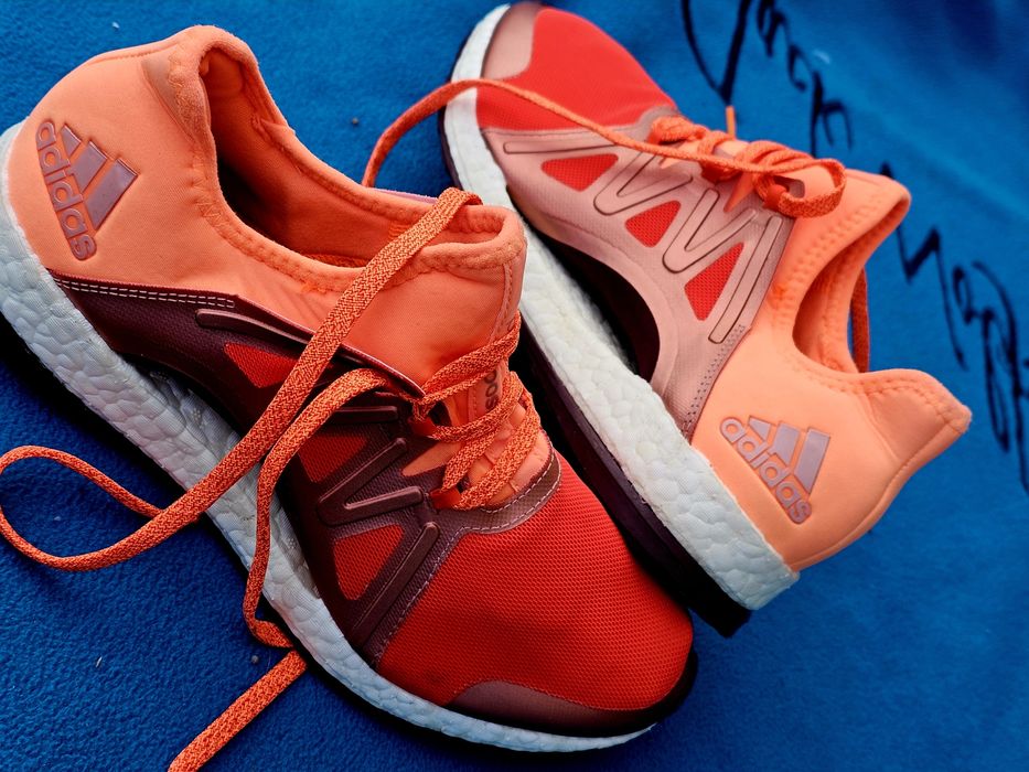 Adidas Pure Boost оригинални дамски сникърси 40 номер