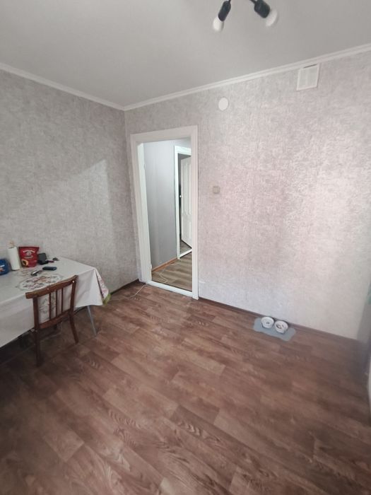 Продам квартиру на Шмидта 9/2