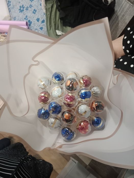 Конфетные букеты к 8 марта.