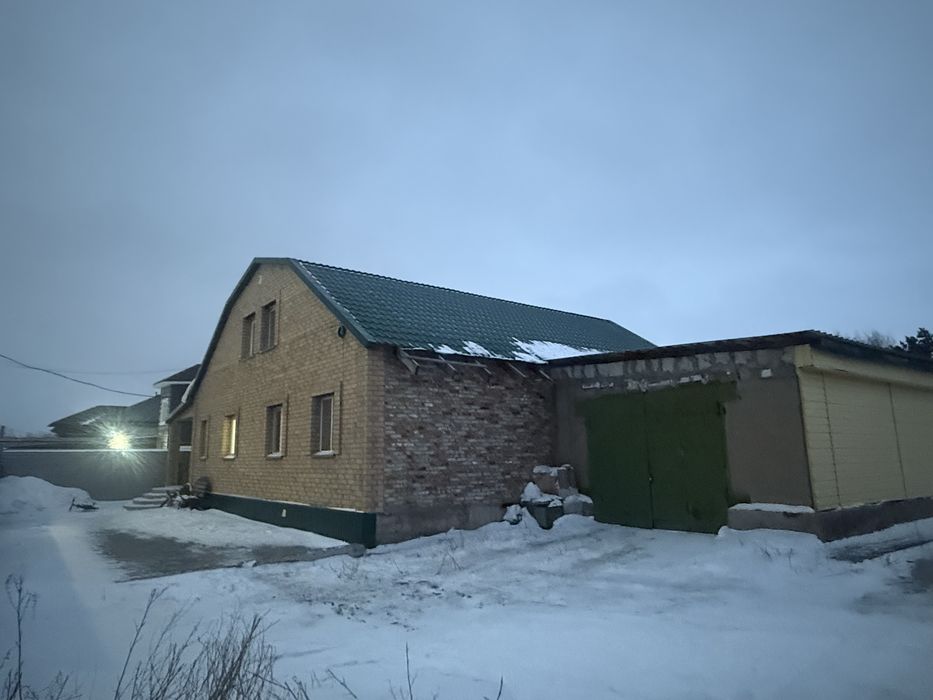 Продается двухуровневый теплый Коттедж