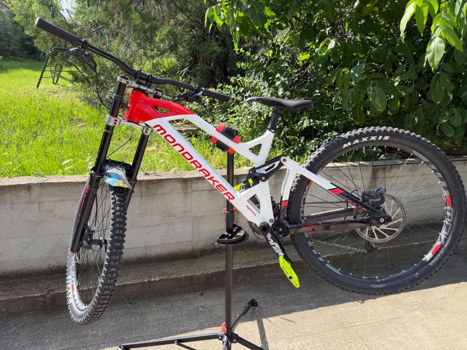 Mondraker summun dh