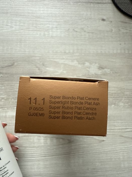 Vopsea de par oro therapy 11.1 + oxidant 3% NOI