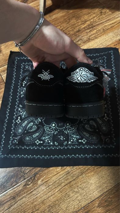 Air Jordan 1 Low OG x Travis Scott “Black Phantom”