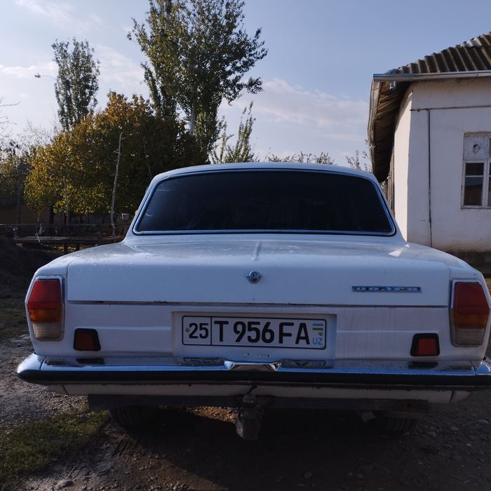 Volga 2410 ( Kelishtrib beraman)
