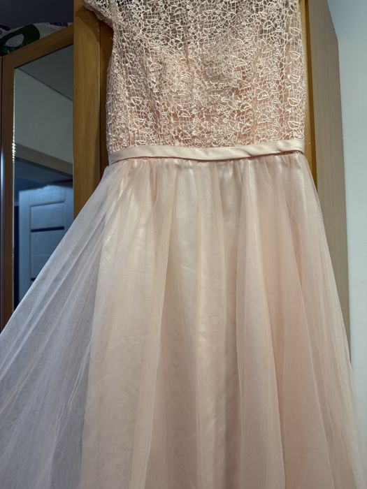 Нарядное платье