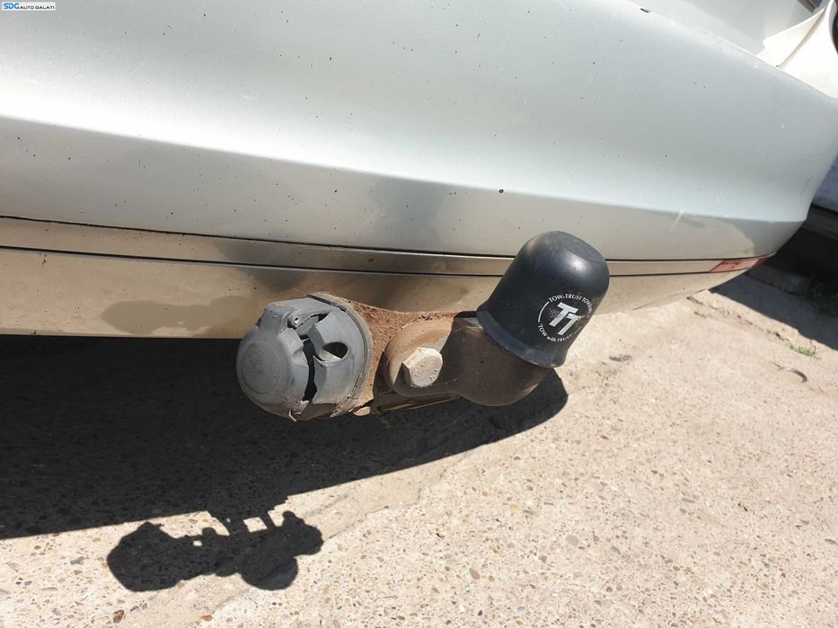 Cui Carlig Remorcare Tractare cu Instalatie Electrica Volkswagen Golf 5 Break Combi 2004 - 2008 [K8673]