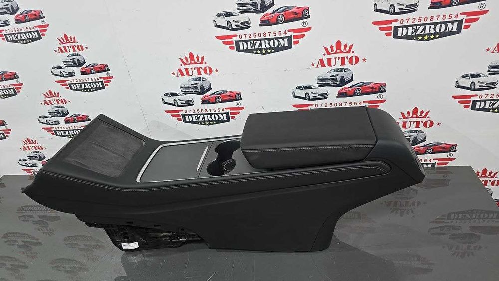Consola centrala cu cotiera NOUA 1755501-61-D Tesla Model Y (5YJY)