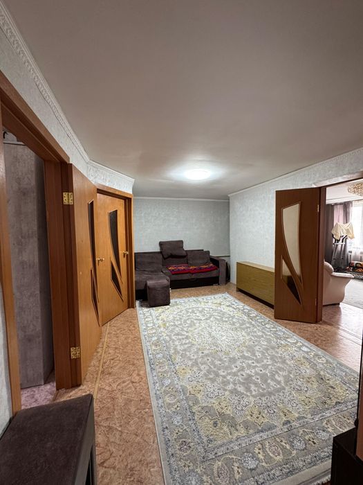 Продам квартиру,  район больницы,  сош №2