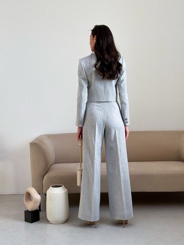 В наличии классная модная стильная двойка