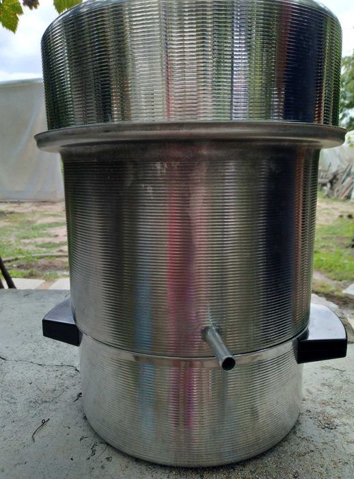 Продавам соковарка