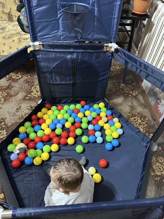 Продается игровой манеж