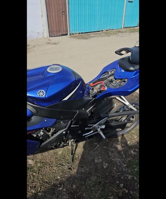 Продам спорт R1 доки в порядке