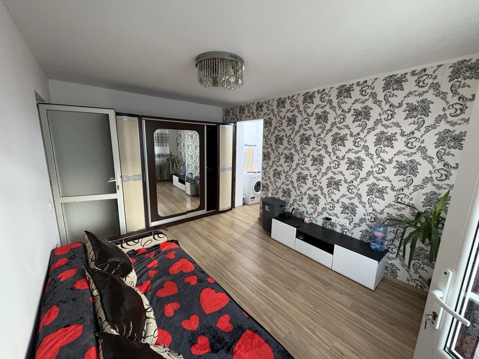 Apartament de inchiriat