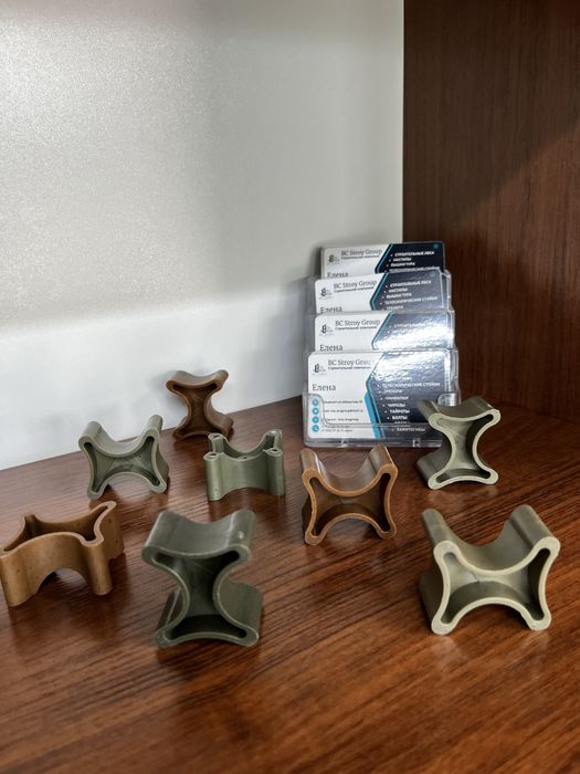 Фиксаторы Универсальные. Сухарики. Опоры.