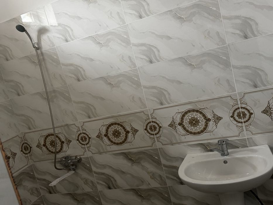 Бошлангич туловсиз 3 сотихли коттедж уйлар сотилади