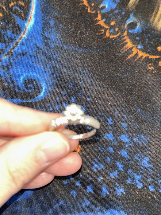 Серебряное колечко