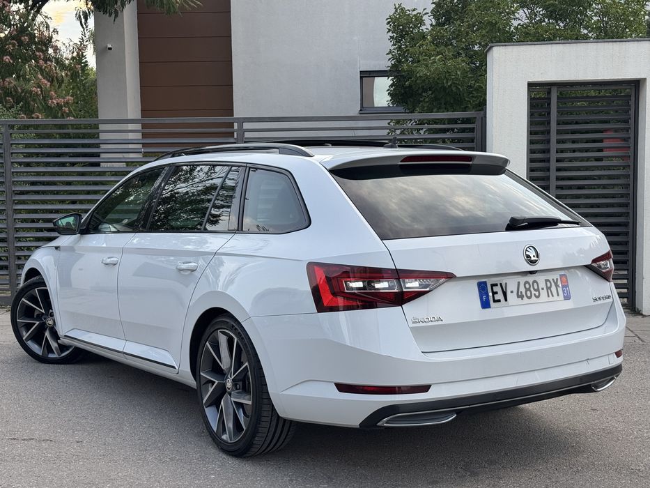 Skoda Superb Combi SportLine 2.0 TDI DSG  150 CP 2018