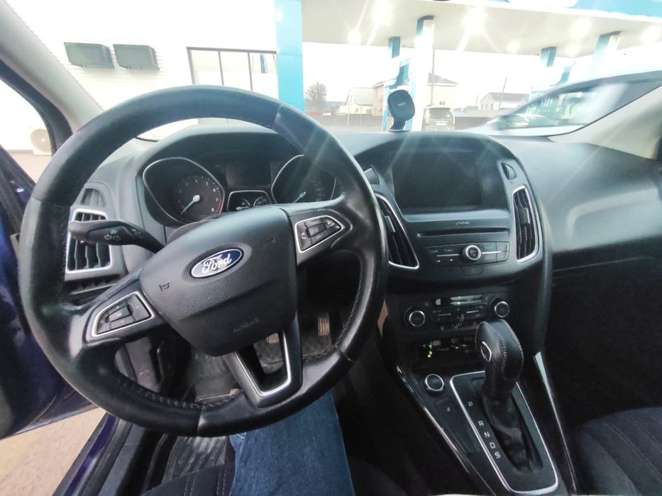 Продаю Форд фокус 2016г