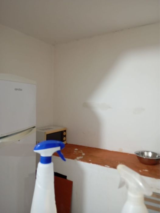 Inchiriez camera de camin