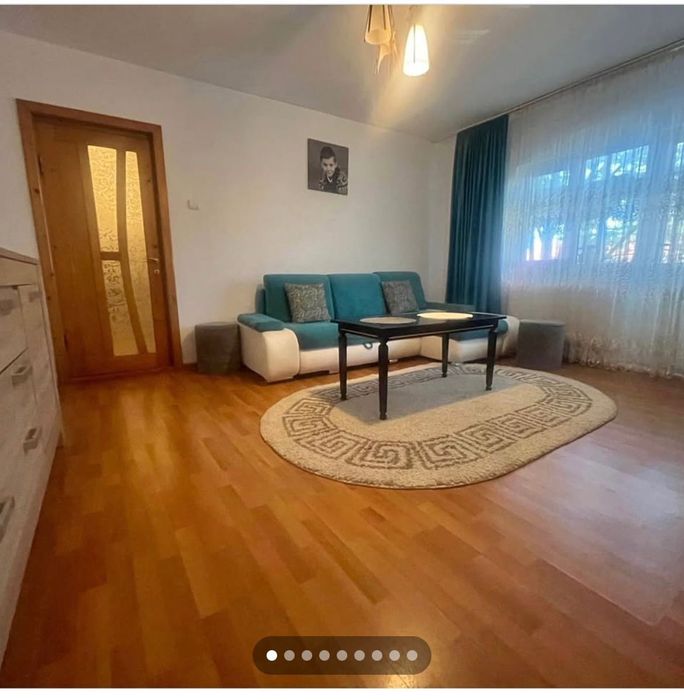 Apartament de vanzare /