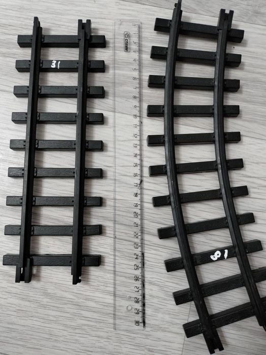 Продам игрушечный паровоз