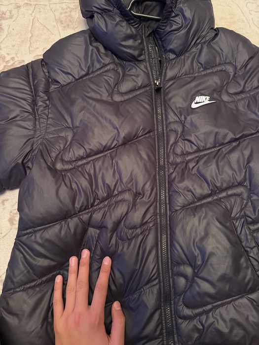 Яке Nike унисекс