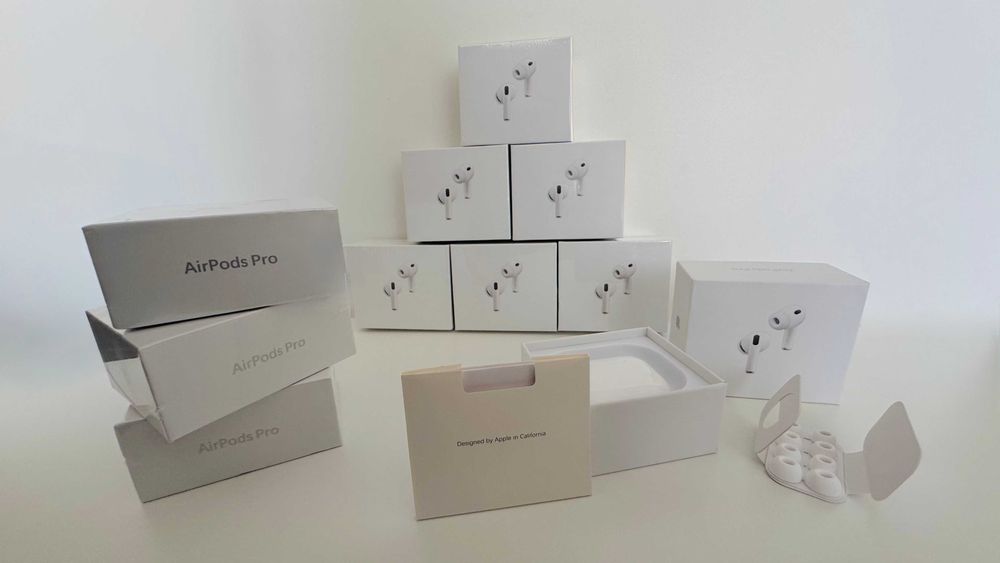 Слушалки AirPods Pro 3