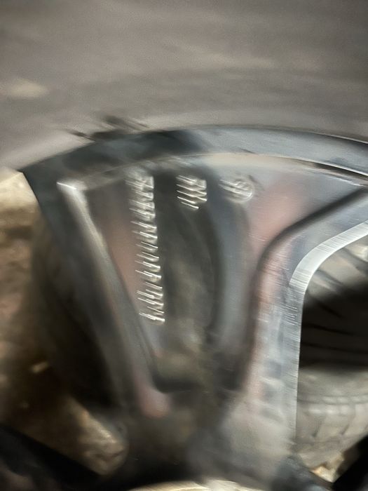 Оригинални алминеви джанти 5.112.19 за Фолцваген с гуми