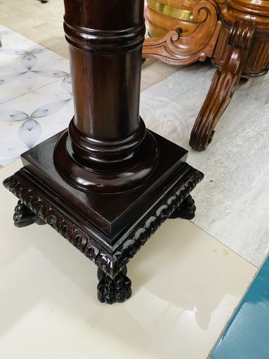 Piedestal Vintage Coloana Suport Lemn Masiv Sculptat Gheare Leu