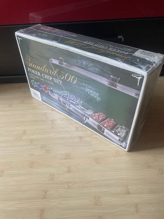 Trusa poker,  300 jetoane